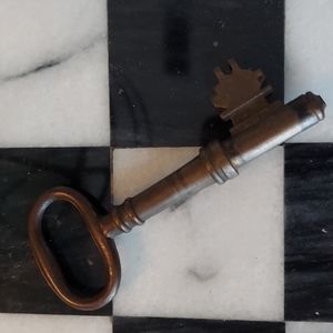 ANTIQUE BRONZE WROUGHT IRON DOOR LATCH KEY EARLY 20TH CENTURY - RARE BIT!